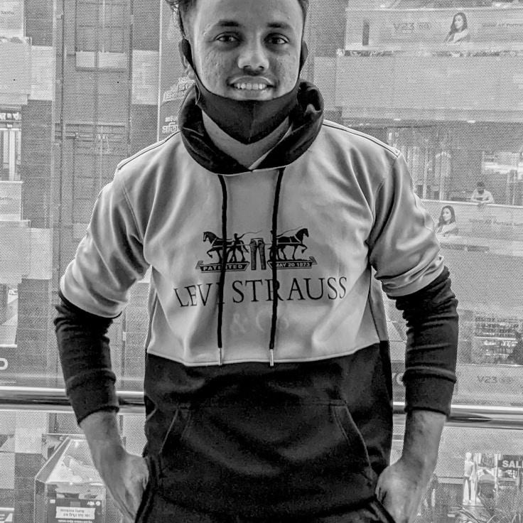 Portrait of Mina Patel, group coordinator and fusion cooking expert